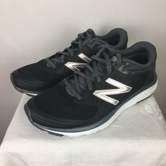 New Balance Runners | Sneakers | Black | Silver 8
